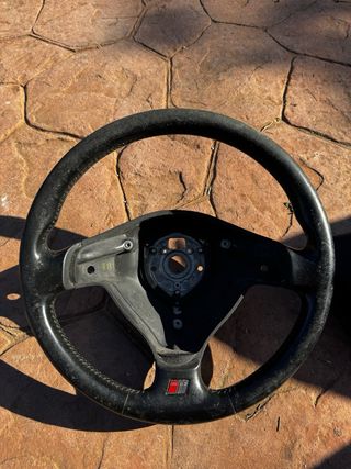 Volante Audi S3 8L