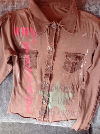 Camisa tipo desigual 