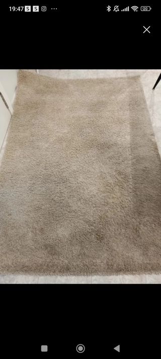 Alfombra beis de pelito