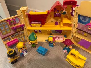 Casa de los cuentos pin y pon