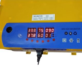 INCUBADORA PROFESIONAL AUTOMÁTICA