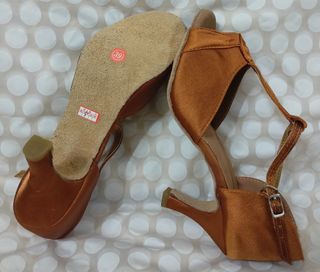 Zapatos de Baile Marrón N°38 Tiras en T