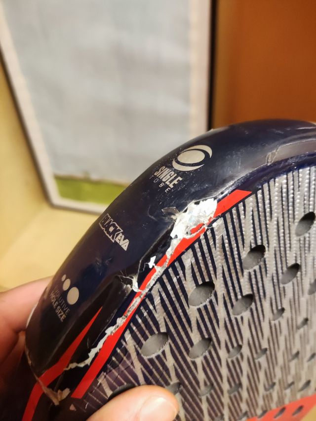 Pàdel kuimka un poco rota