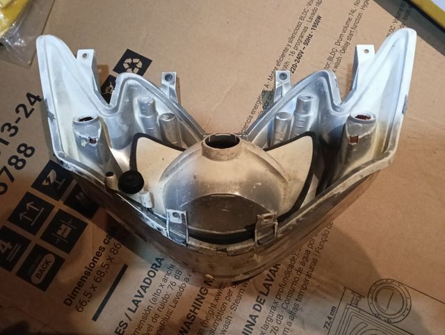 Faro delantero moto Yamaha yor