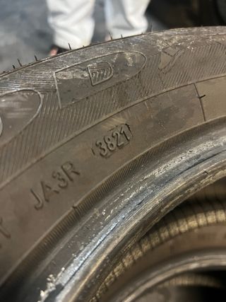Juego ruedas goodyear vector 4seasons 215/60R17