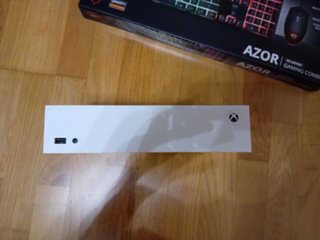 Xbox series s con mando purpura