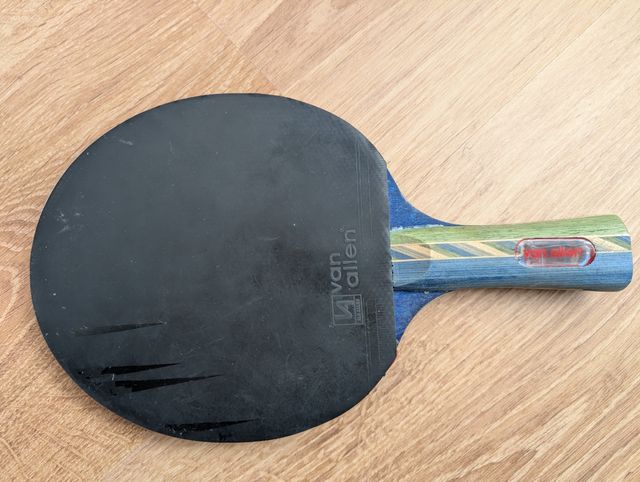 Set de palas tenis de mesa y red.