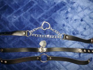 Collane choker in pelle