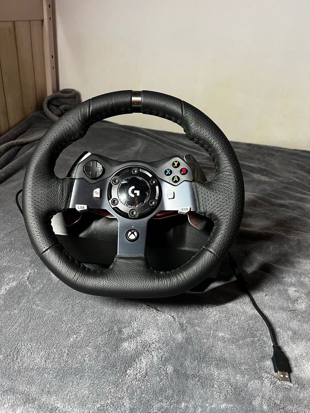 Volante + Pedales Logitech G920