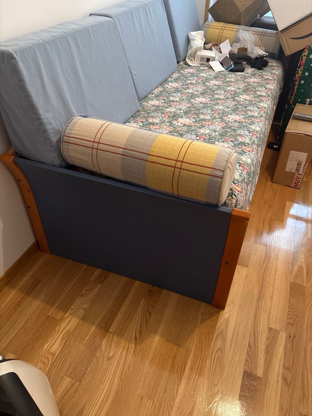 Divano, letto estraibile