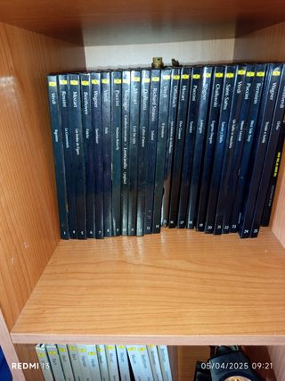 40 tomos Musica clásica más 23 tomos con cds opera