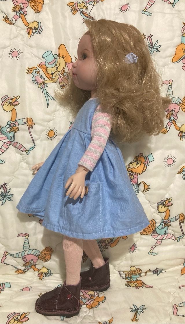 Muñeca personalizada y articulada