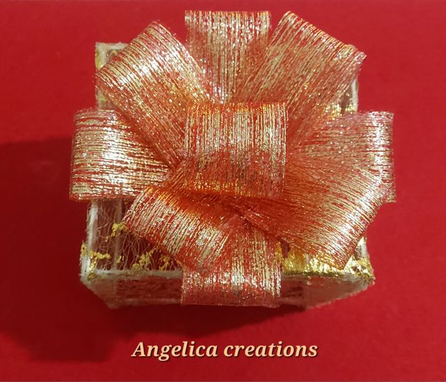 Pacco regalo luminoso 🎁✨️