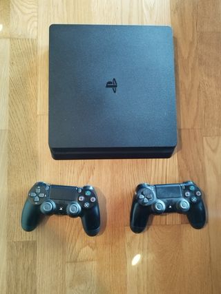 PS4 500GB EN PERFECTO ESTADO + JUEGOS