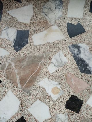 Mesa redonda exterior