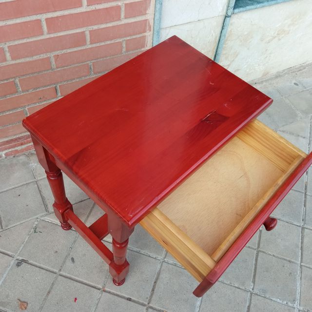 2 mesitas de noche de 1 cajón