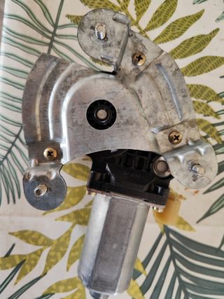 Motor elevalunas
