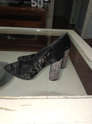 Zapatos tacón ángel Alarcón 