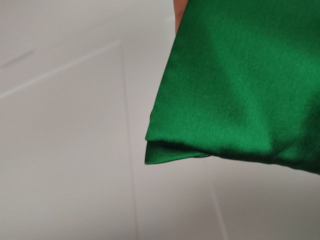 Traje en seda salvaje