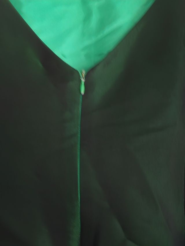 Traje en seda salvaje