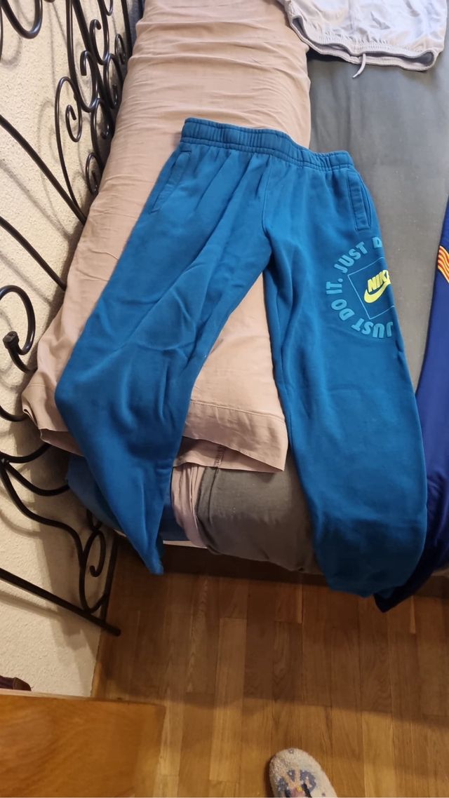 original,Ropa casi nueva niño talla l y xl de niño