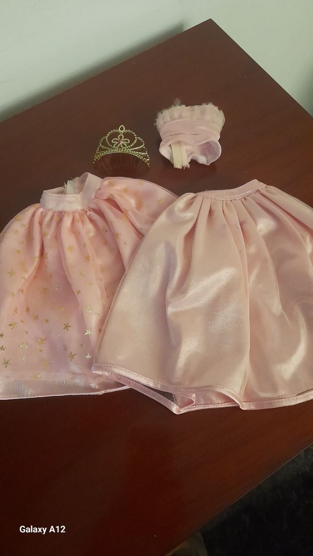 Acessórios e vestidos Nancy Dolls