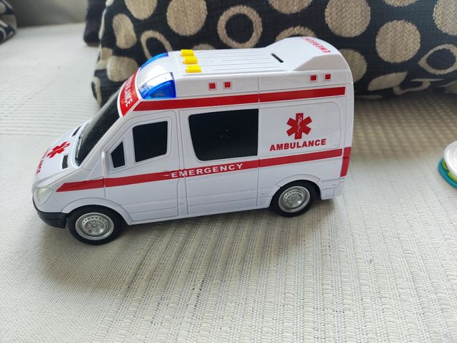 Coche ambulancia