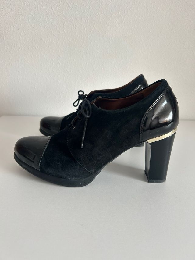 Zapato salon negro