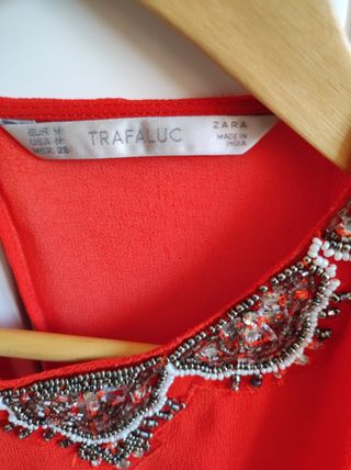 Camisa Zara con lentejuelas