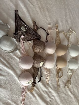 6 sujetadores de varias marcas y tallas 80-90