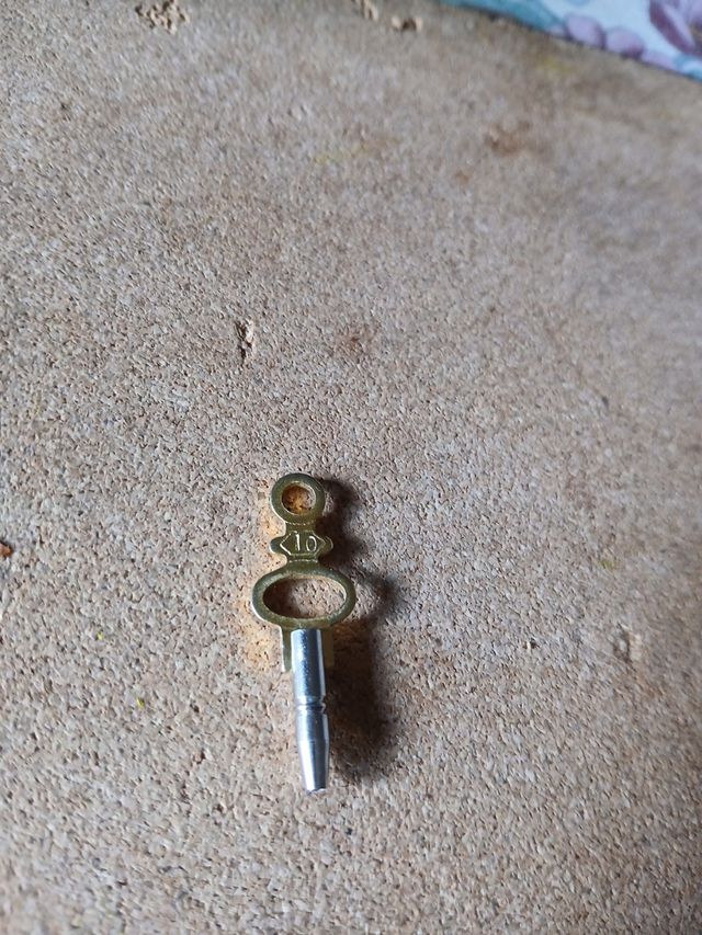 Chiave per ricarica orologio da tasca