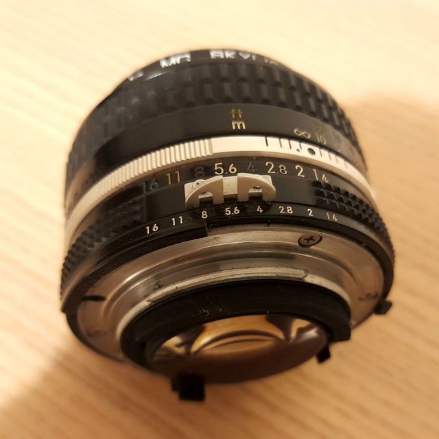 Nikon EM Fotocamera