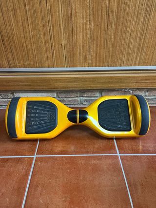hoverboard dorado