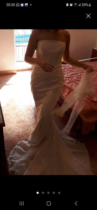 Vestido de novia en perfecto estado