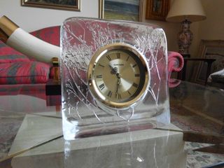 Reloj clasico sunform de mesa