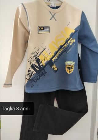 Completo nuovo taglia 8 anni