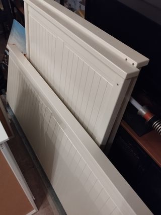 Diván HEMNES de IKEA