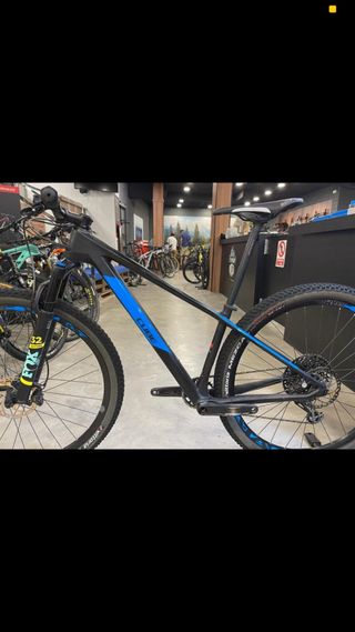 Cube Reaction 29” Carbono Talla S