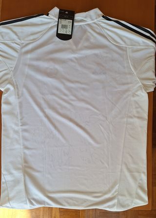 Camiseta Real Madrid firmada 2004-2005