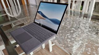 MICROSOFT SURFACE LAPTOP 4 13,5” en garantía