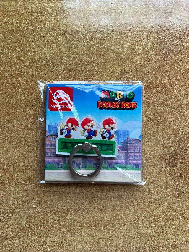 Anillo para móvil de Mario vs. Donkey Kong