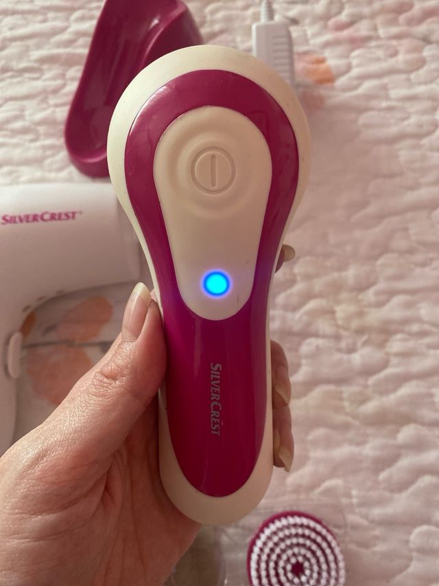 Aparato limpieza facial