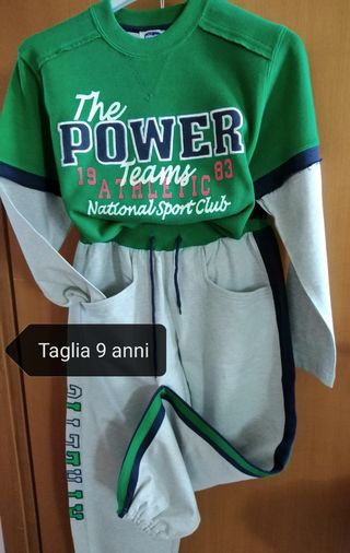 Completo chicco nuovo taglia 9 anni