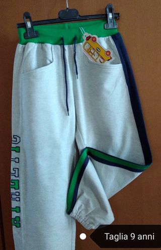 Completo chicco nuovo taglia 9 anni