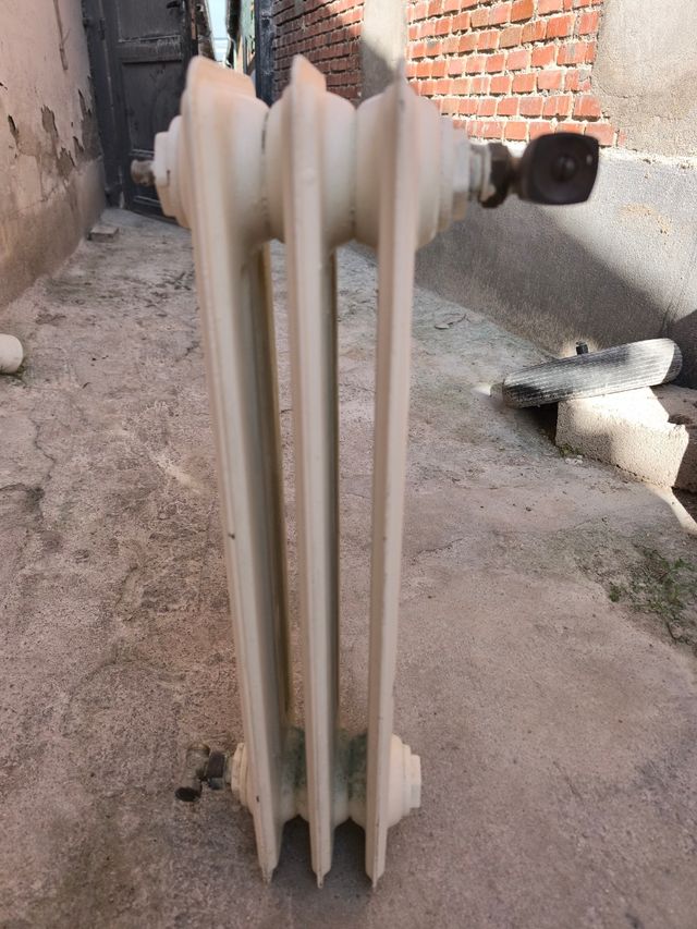 Radiador hierro tres elementos