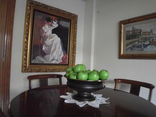 24 manzanas artificiales cuenco metalico