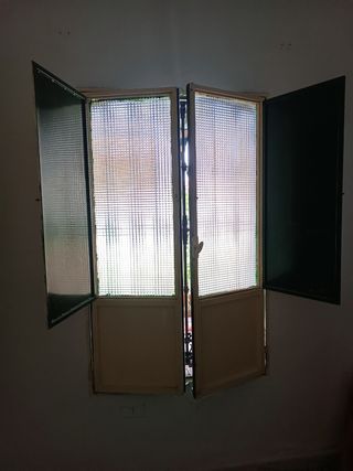 Ventana de hierro 