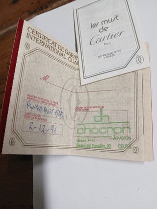 Certificado garantía y emboltorio cartier
