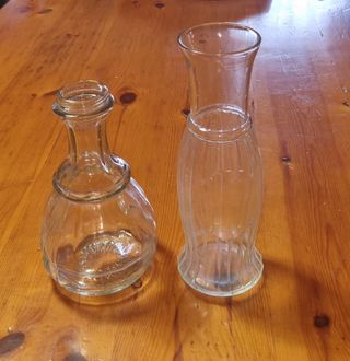 Botellas antiguas. 21 cm y 26 cm altura.