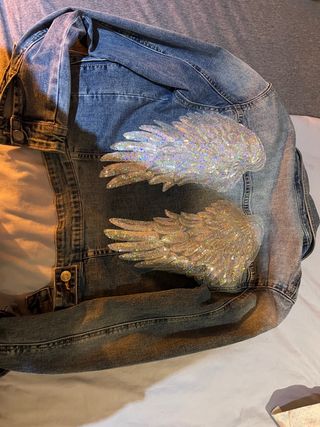 Chaqueta tejana con alas